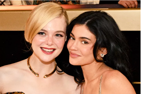 A Good Time Indeed": Elle Fanning and Kylie Jenner Bond Over Selfies at the Golden Globes