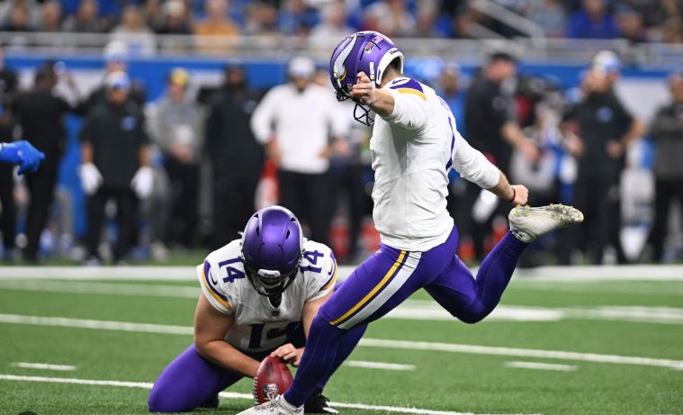 Minnesota Vikings vs Detroit Lions Third Quarter Recap & Fourth Quarter Preview